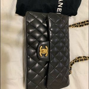 Chanel small classic flap